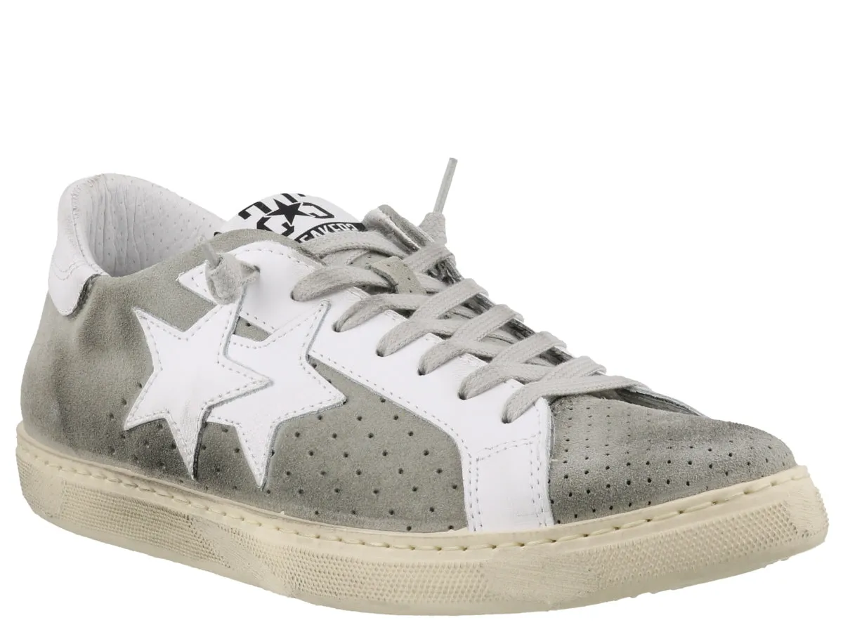 2Star Distressed Sneakers