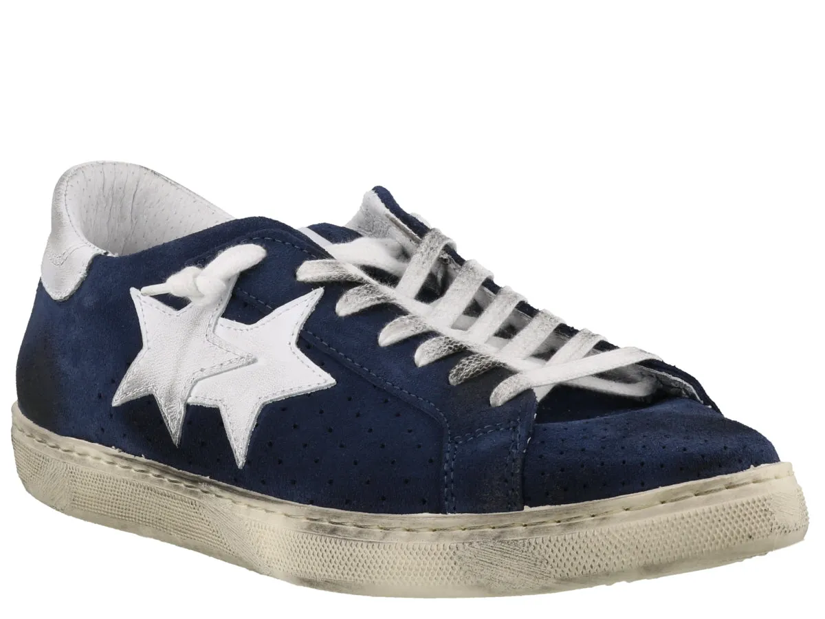 2Star Distressed Sneakers