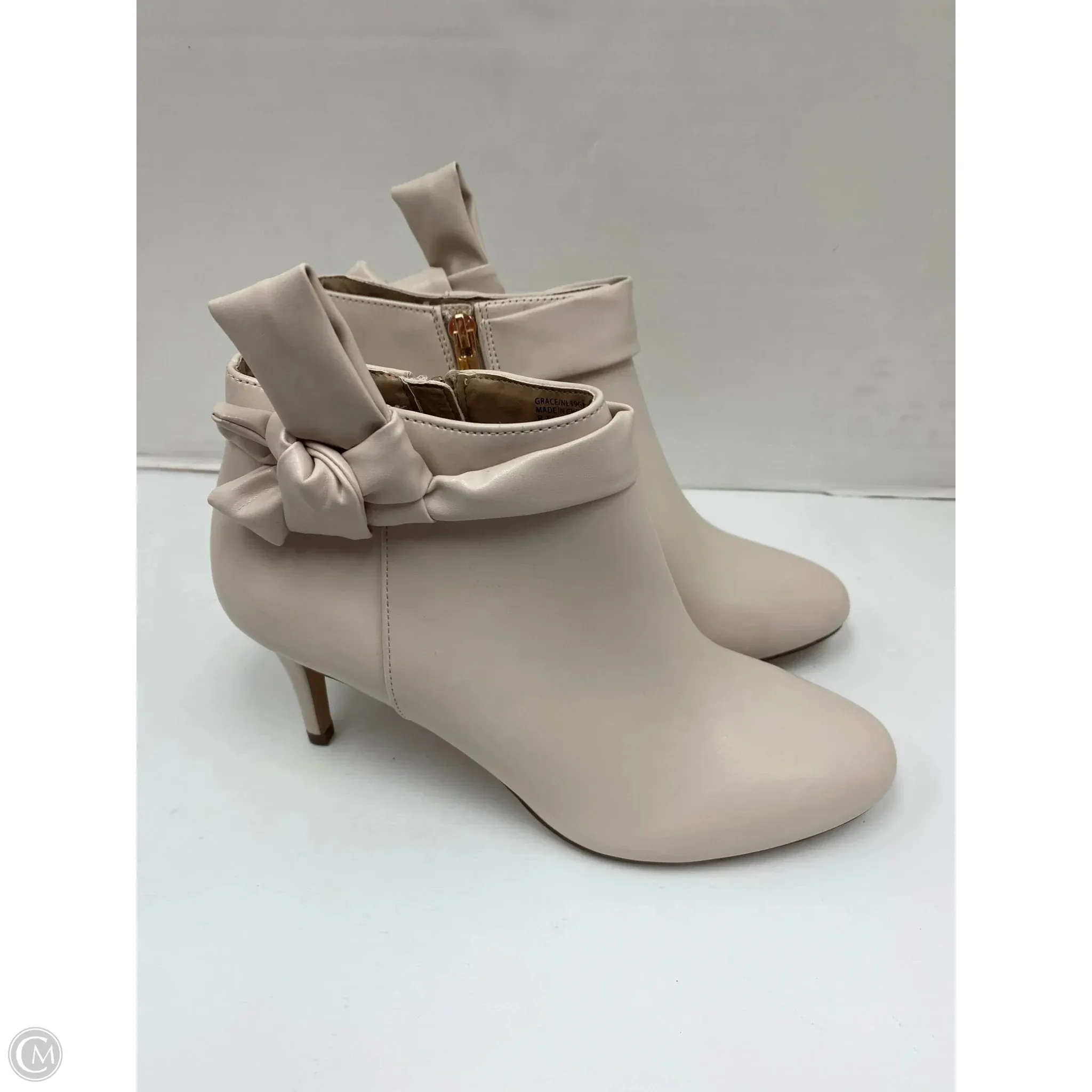Boots Ankle Heels By Nanette By Nanette Lepore In Cream, Size: 8.5