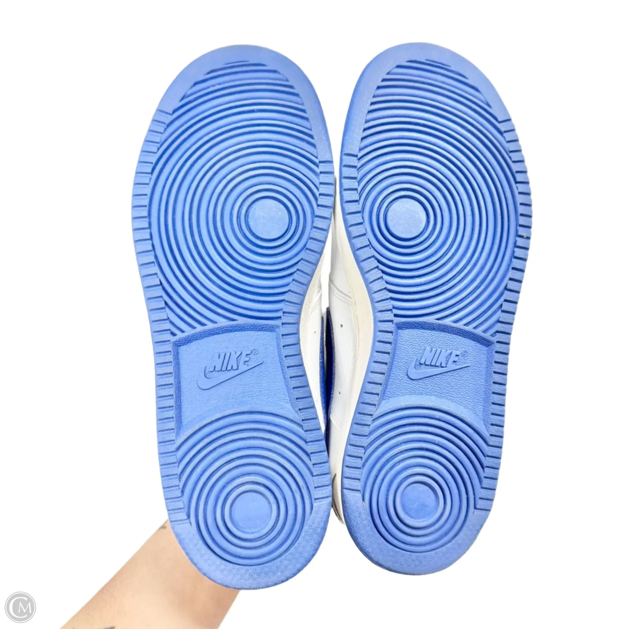 Shoes Sneakers By Nike In Blue & White, Size: 8